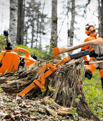 Handwerkzeuge und Forstzubeh�r
